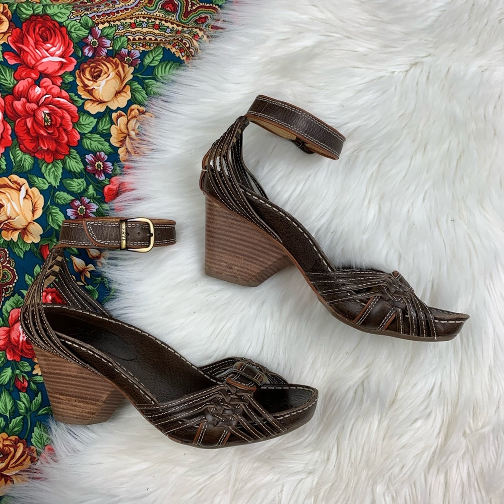 Frye Women's Brown Woven Leather Strappy Sandals 7.5
